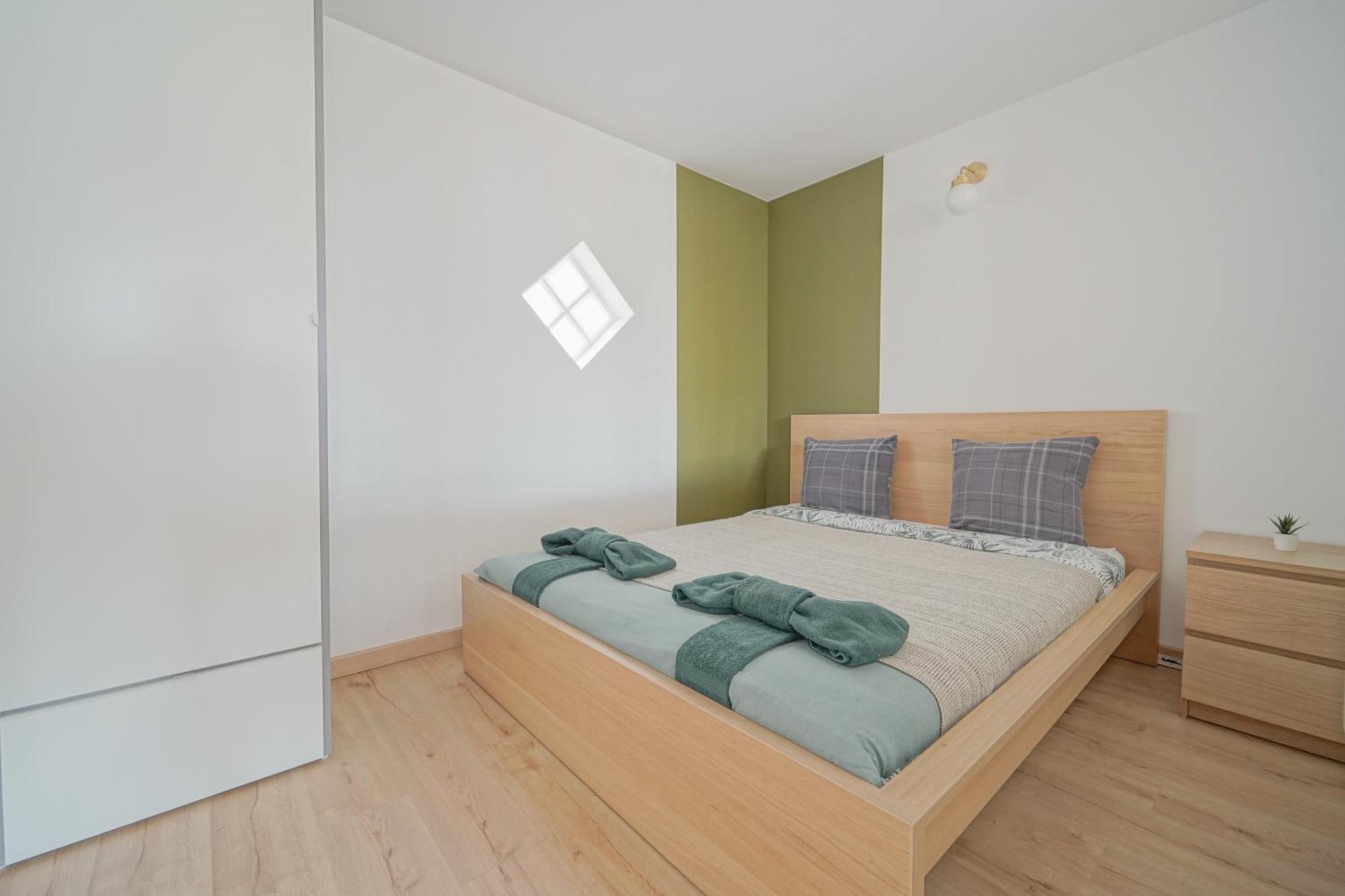 Апартаменты Complete 1Br With Balcony Only 5 Min. On Foot To Metro By Doorman Сент-Уан Экстерьер фото